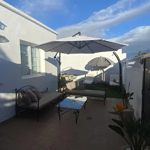 La Duomo Di Vulcano Villa Playa Honda (Lanzarote)
